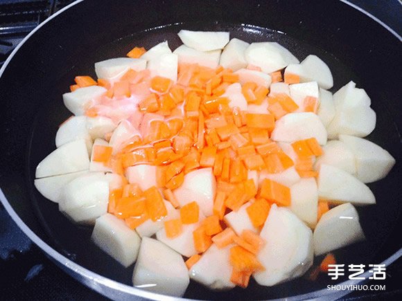 馬鈴薯圣誕樹沙拉DIY 讓圣誕大餐更有氣氛吧 -  rpnrmr.com