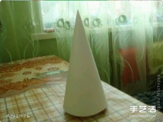 簡(jiǎn)單立體絲綢圣誕樹的制作方法圖解教程 -  rpnrmr.com
