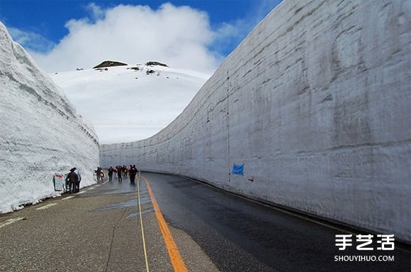 高達(dá)20米的雪墻 日本雪壁奇景震撼你的感官 -  rpnrmr.com
