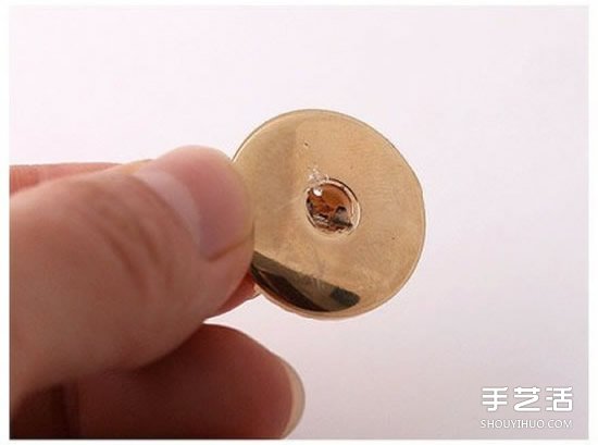 蕾絲布蝴蝶發(fā)卡DIY 蝴蝶發(fā)卡手工制作教程 -  rpnrmr.com