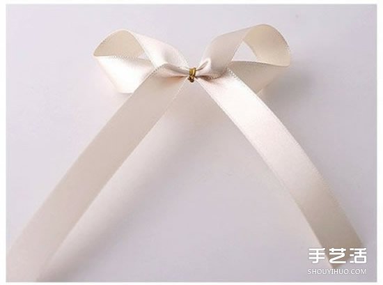 蕾絲布蝴蝶發(fā)卡DIY 蝴蝶發(fā)卡手工制作教程 -  rpnrmr.com