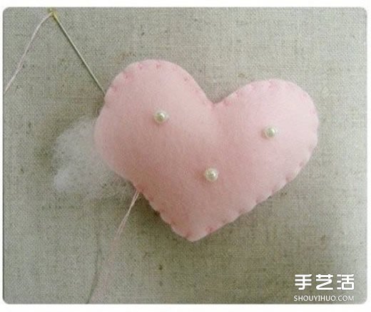 婚禮用漂亮愛心掛飾布藝手工制作圖解教程 -  rpnrmr.com