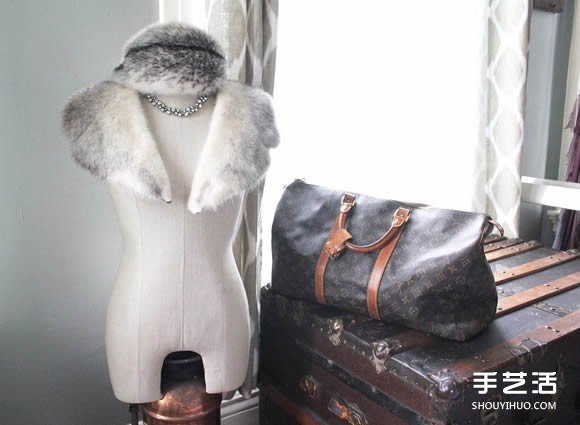 她用跳蚤市場淘回來的家具裝扮了整間公寓 -  rpnrmr.com