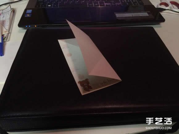 自帶夾頁功能的個(gè)性書簽的折法圖解教程 -  rpnrmr.com