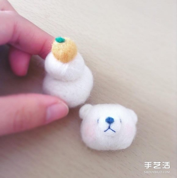 這是羊毛氈作品？還以為是北極熊造型湯圓呢~ -  rpnrmr.com