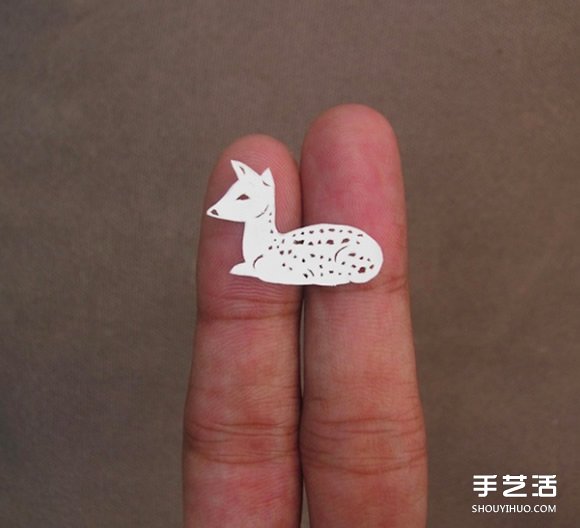 精致到令人驚嘆的剪紙藝術(shù) 連羽毛都能躍然紙上 -  rpnrmr.com