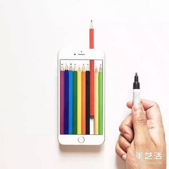 逃離煩悶生活：藝術家讓手機變身可愛糖果盒 -  rpnrmr.com