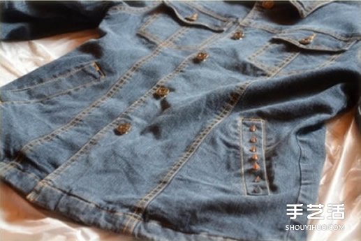 舊牛仔外套手工改造DIY教程 立馬穿出朋克風(fēng) -  rpnrmr.com