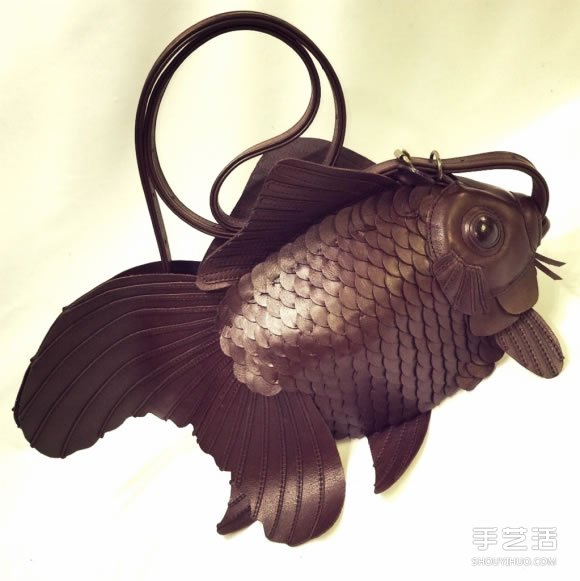 光滑皮革純手工打造的單肩背金魚包包 -  rpnrmr.com