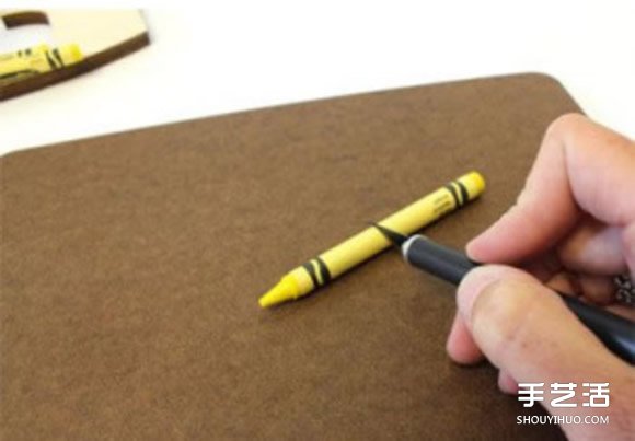 幼兒簡單小手工 利用蠟筆制作字母裝飾掛件 -  rpnrmr.com