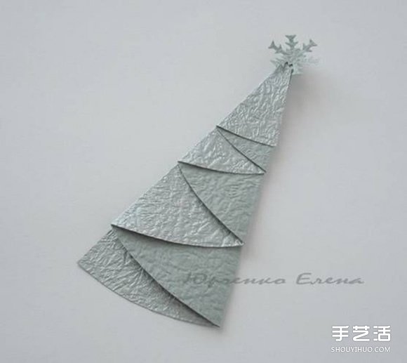 簡單圣誕樹折紙教程 賀卡裝飾圣誕樹的折法 -  rpnrmr.com