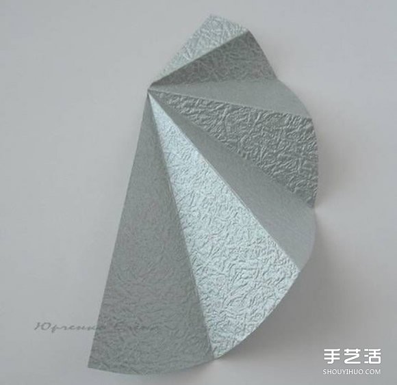 簡單圣誕樹折紙教程 賀卡裝飾圣誕樹的折法 -  rpnrmr.com