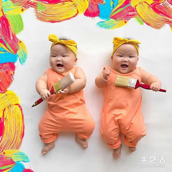 8 個月大的當紅明星 早產(chǎn)孿生姐妹花攝影照片 -  rpnrmr.com