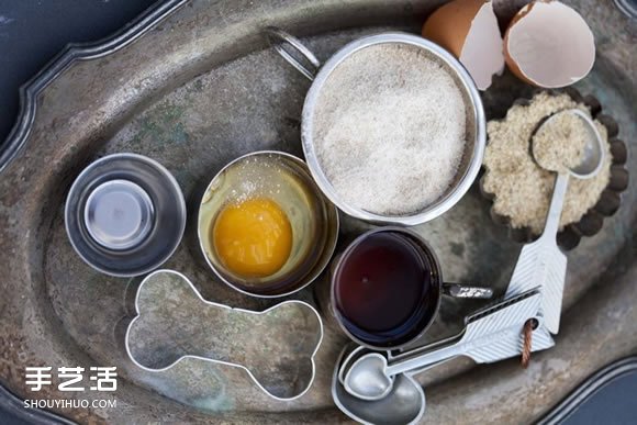 自制狗狗健康零食 骨頭形狀寵物餅干的做法 -  rpnrmr.com
