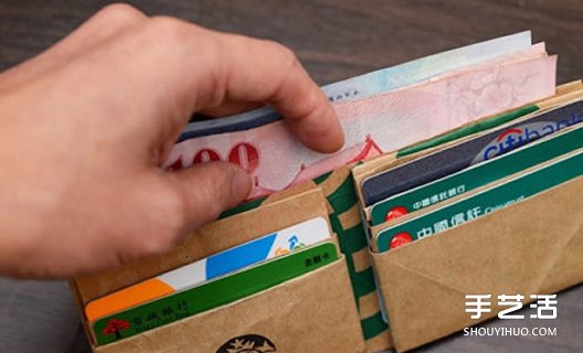 星巴克紙袋做錢包的DIY方法步驟圖解教程 -  rpnrmr.com