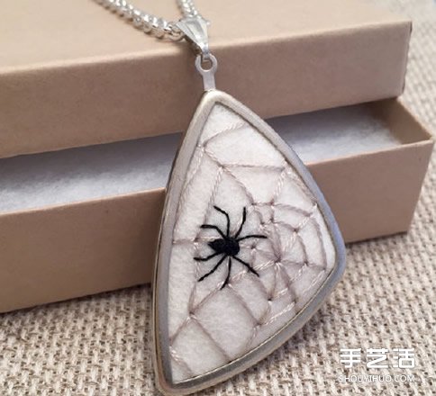 動(dòng)物圖案刺繡項(xiàng)鏈作品 手工刺繡項(xiàng)鏈墜子圖片 -  rpnrmr.com