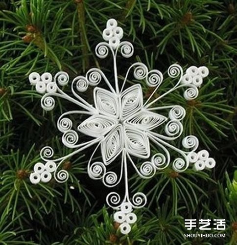 手工衍紙雪花教程 美麗卷紙雪花的做法圖解 -  rpnrmr.com