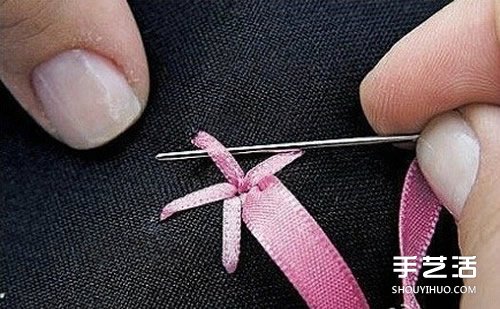 基礎(chǔ)絲帶繡教程：五角玫瑰絲帶繡針法圖解 -  rpnrmr.com