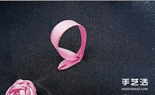 基礎(chǔ)絲帶繡教程：五角玫瑰絲帶繡針法圖解 -  rpnrmr.com