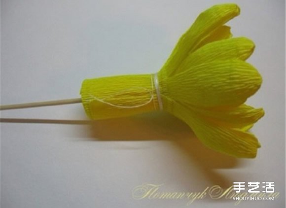 皺紋紙菊花的折法圖解 黃菊花的做法過程教程 -  rpnrmr.com