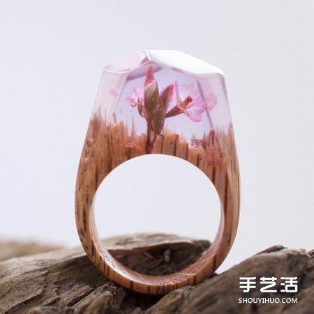 指間裝進(jìn)宇宙 超美的純手工樹脂木戒指圖片 -  rpnrmr.com