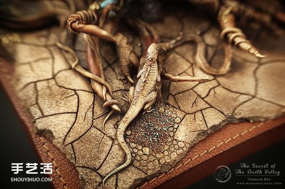 純手工打造：帶有圖案的手工魔法書作品圖片 -  rpnrmr.com
