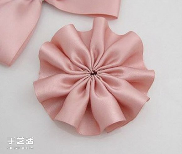 自制緞帶花發(fā)卡的方法 好搭緞帶花朵發(fā)飾DIY -  rpnrmr.com