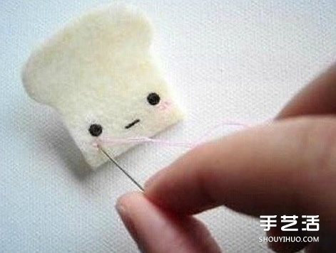 不織布小掛件手工制作 簡(jiǎn)單布藝掛飾DIY圖解 -  rpnrmr.com