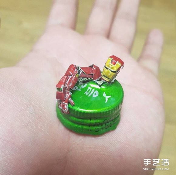 瓶蓋鋼鐵俠手工制作 手超巧的金屬瓶蓋DIY -  rpnrmr.com