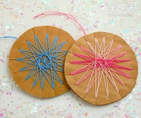 瓦楞紙上繞出星星 手工制作漂亮的小掛件 -  rpnrmr.com