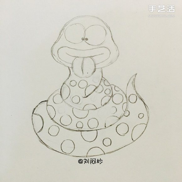 搞笑卡通胖蛇簡(jiǎn)筆畫(huà)的畫(huà)法圖片教程 -  rpnrmr.com