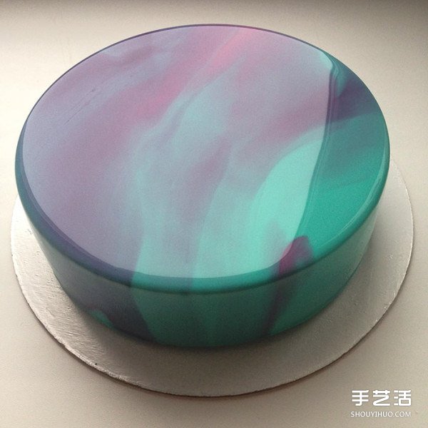 如鏡子般反射的超完美鏡面蛋糕 簡(jiǎn)直是藝術(shù)品 -  rpnrmr.com