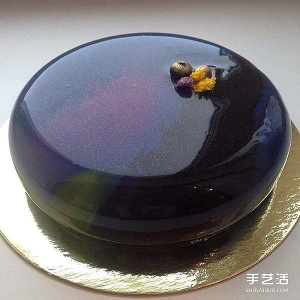 如鏡子般反射的超完美鏡面蛋糕 簡(jiǎn)直是藝術(shù)品 -  rpnrmr.com