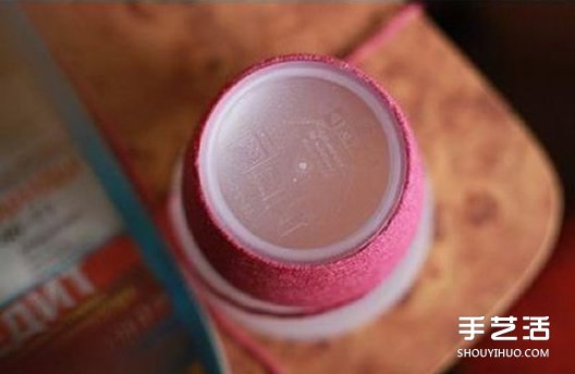 毛線纏繞杯子改造小制作 塑料杯子改造教程 -  rpnrmr.com