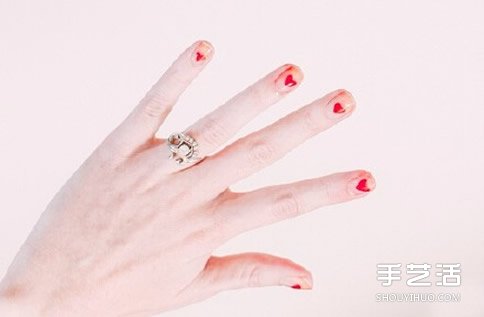 招桃花的小清新美甲DIY 可愛桃花美甲圖片教程 -  rpnrmr.com