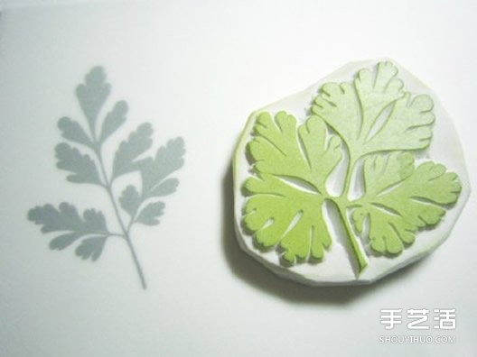 可愛清新的貓咪、鳥兒和花草橡皮章圖案素材 -  rpnrmr.com