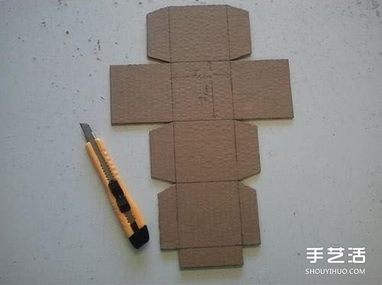 硬紙板手工制作兒童存錢(qián)罐的方法步驟圖解 -  rpnrmr.com