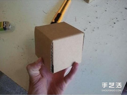硬紙板手工制作兒童存錢(qián)罐的方法步驟圖解 -  rpnrmr.com