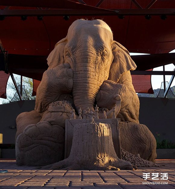 栩栩如生而充滿童話氛圍的象鼠下棋造型沙雕 -  rpnrmr.com