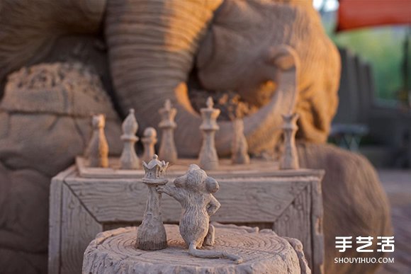栩栩如生而充滿童話氛圍的象鼠下棋造型沙雕 -  rpnrmr.com