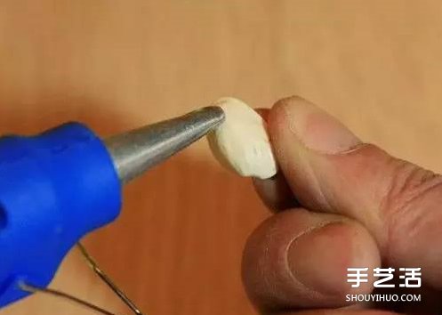 開心果殼創(chuàng)意粘貼畫 開心果殼粘貼荷花裝飾畫 -  rpnrmr.com