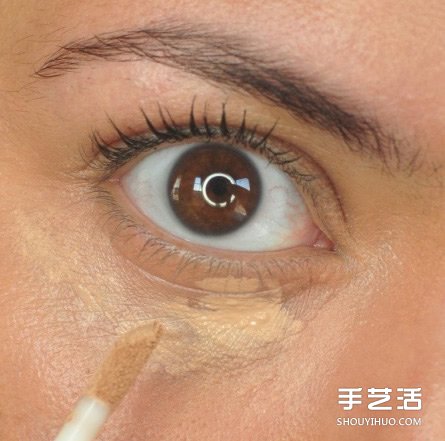 方便好用的化妝技巧：9個最受歡迎的化妝小秘技 -  rpnrmr.com