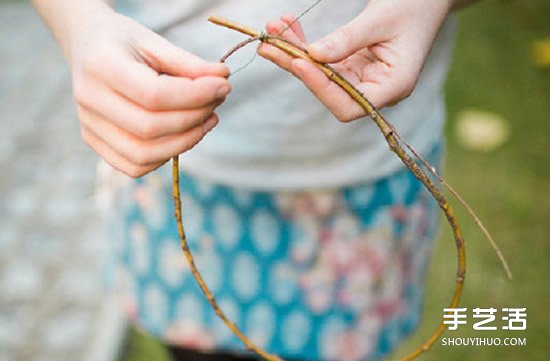 新娘花環(huán)頭飾制作方法 DIY新娘鮮花花環(huán)教程 -  rpnrmr.com