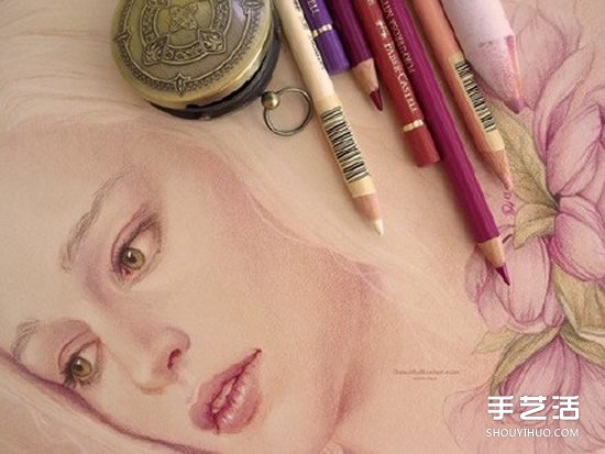 細(xì)膩逼真的女生人物肖像彩鉛畫(huà)作品圖片 -  rpnrmr.com