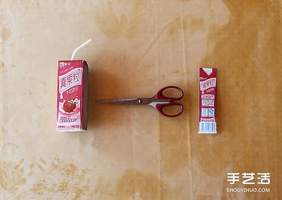 牛奶盒廢物利用DIY制作創(chuàng)意臺(tái)燈的方法步驟 -  rpnrmr.com