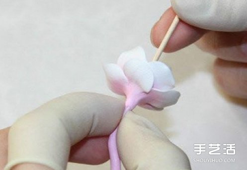 軟陶制作梅花的方法 手工軟陶梅花的做法圖解 -  rpnrmr.com