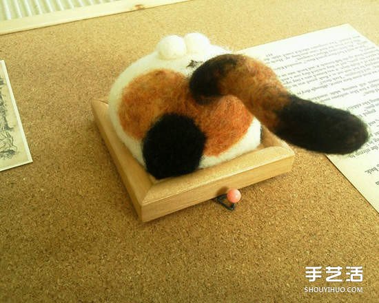 貓咪蛋蛋羊毛氈作品 直接掛墻上太害羞了吧！ -  rpnrmr.com
