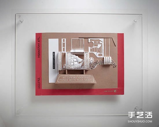 精美紙雕畫作品圖片 創(chuàng)作出翻倒的伏特加酒瓶 -  rpnrmr.com