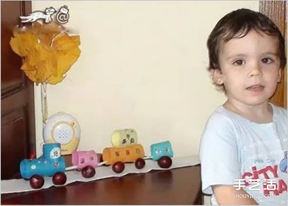 卷紙筒小汽車玩具制作 簡單幼兒汽車玩具做法 -  rpnrmr.com
