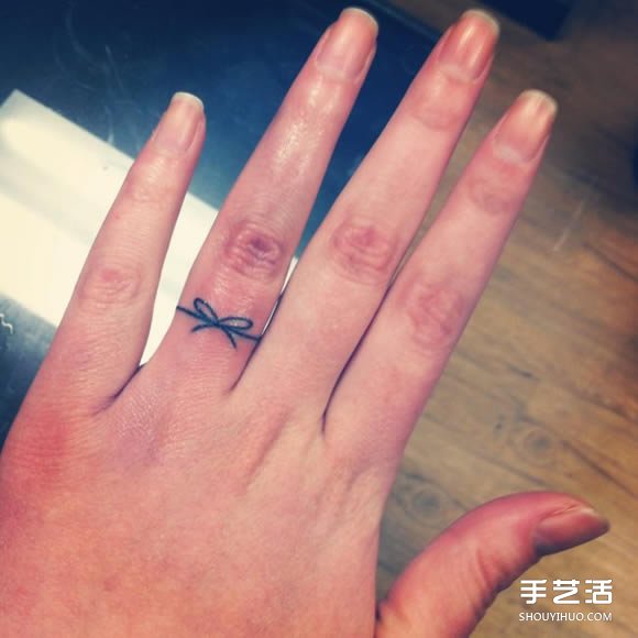 在指尖上許愿 優(yōu)雅手指紋身圖案的迷人魅力 -  rpnrmr.com